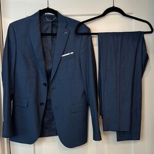 Zara Blue Men's Suit